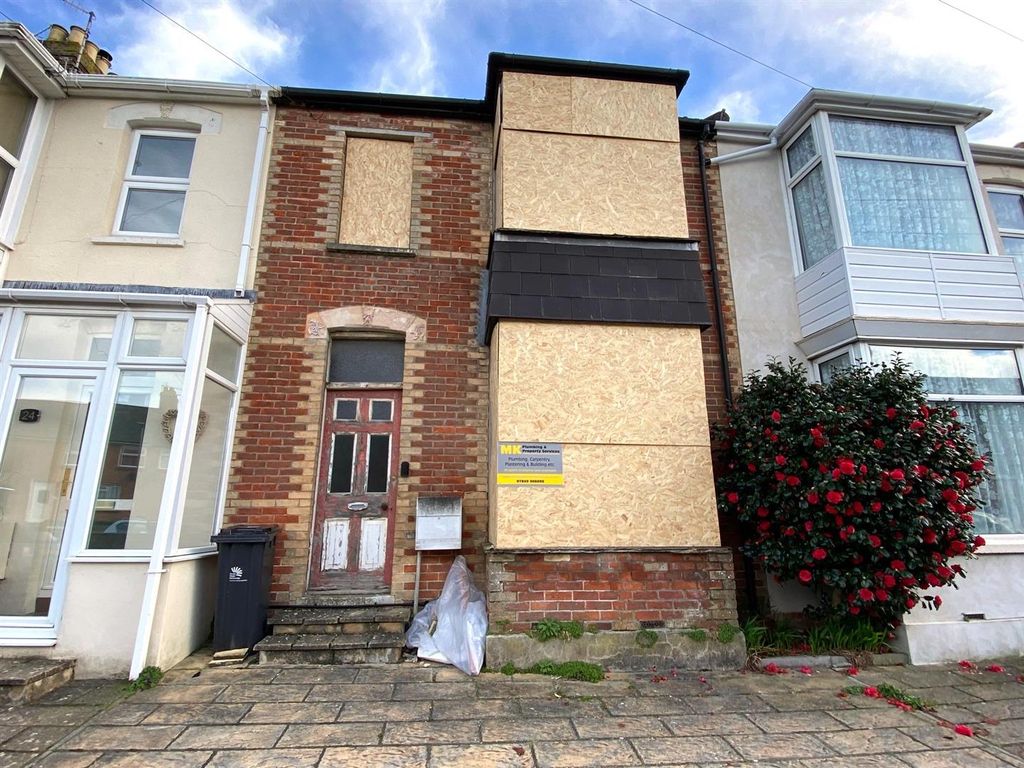 3 bed terraced house for sale in Emmadale Road, Weymouth DT4, £165,000