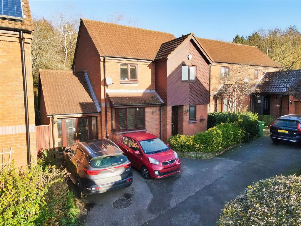 3 bed detached house for sale in Hargreaves Nook, Blakelands, Milton