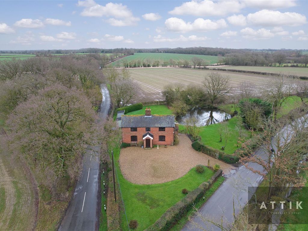 4 bed farmhouse for sale in Cratfield Road, Fressingfield, Eye IP21, £