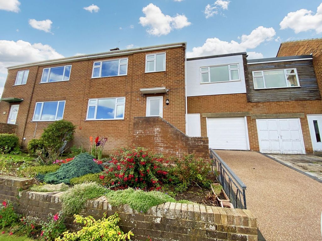 4 bed semidetached house for sale in West Drive, Lanchester, Durham