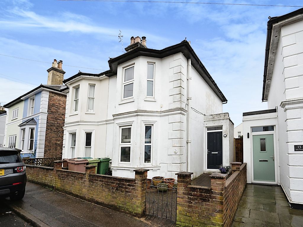 3 bed semidetached house for sale in John Street, Tunbridge Wells TN4