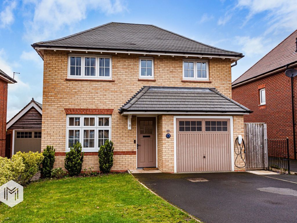 4 bed detached house for sale in Yarningdale Avenue, Worsley