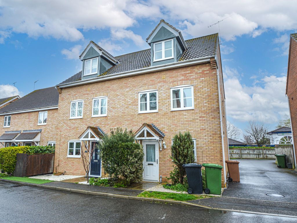4 bed semidetached house for sale in East Of England Way, Orton Northgate, Peterborough PE2