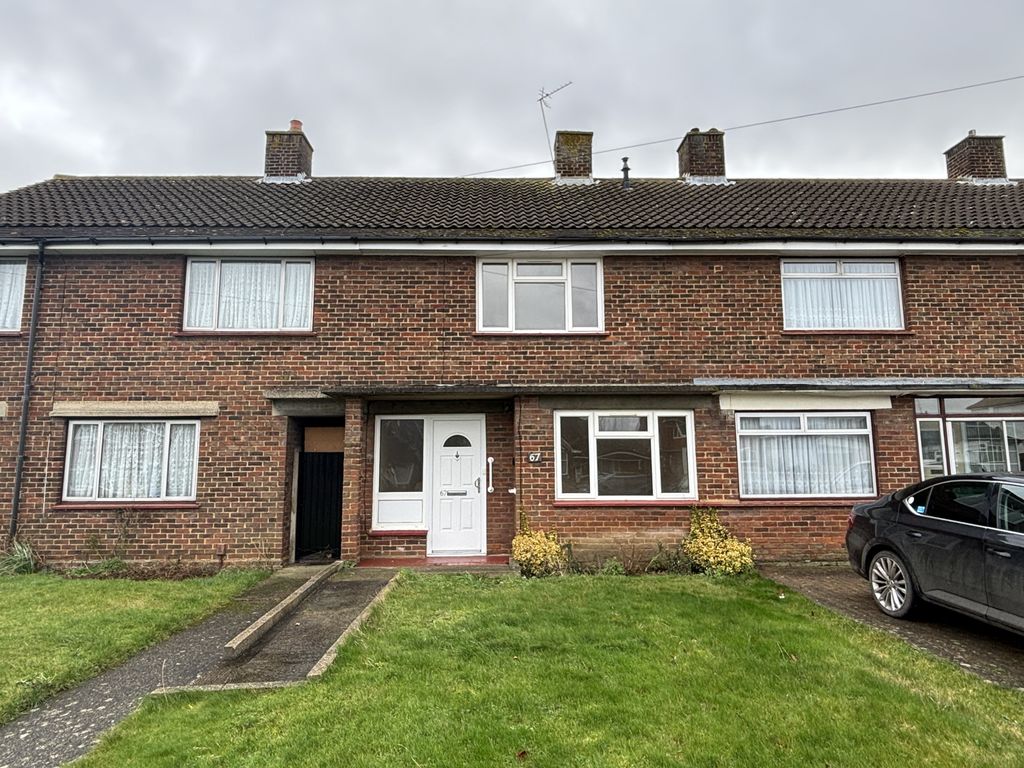 2 bed property for sale in 67 College Road, Sittingbourne, Kent ME10, £