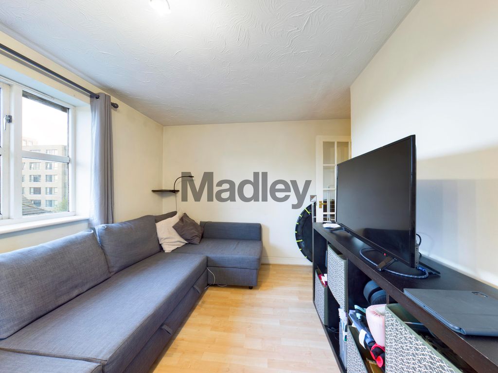 1 bed flat for sale in Plough Way, London SE16 Zoopla