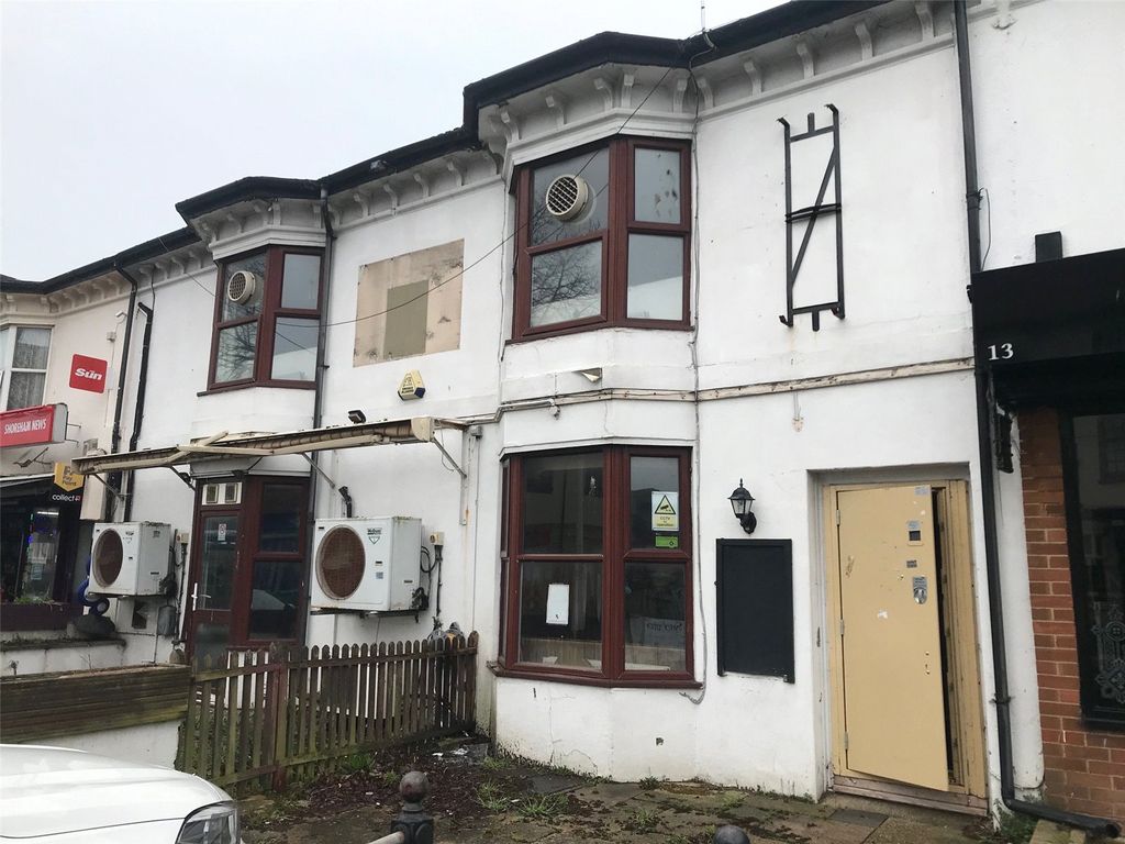 Pub/bar for sale in Buckingham Road, ShorehamBySea, West Sussex BN43