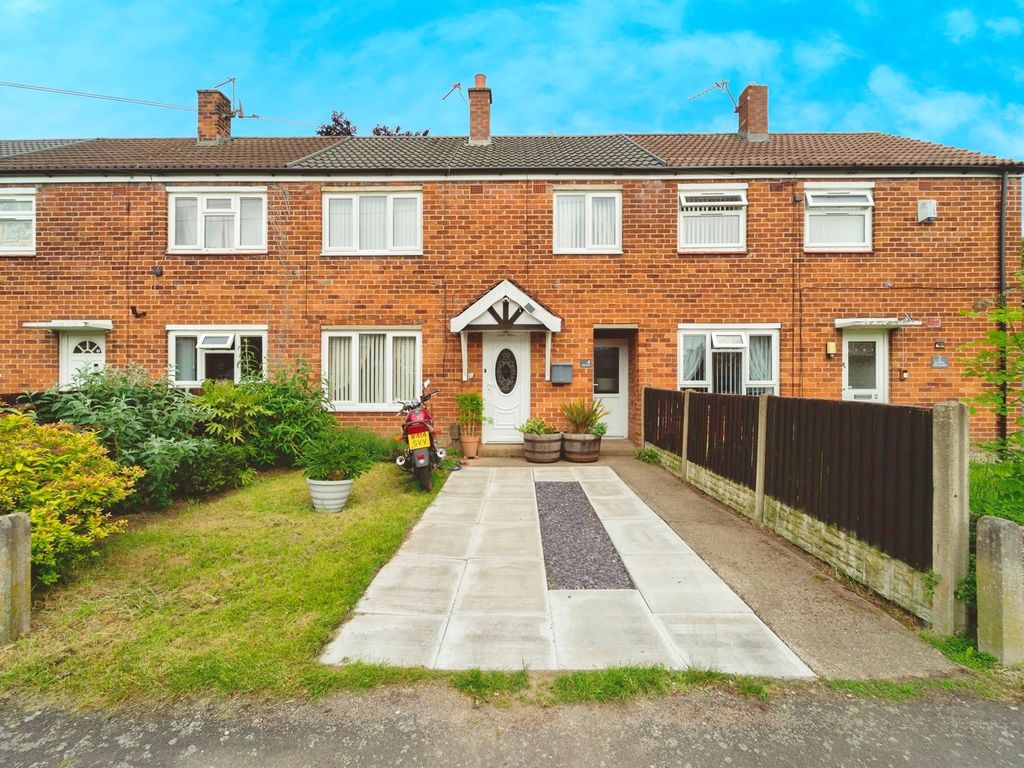 3 bed terraced house for sale in Cedar Avenue, Little Sutton, Ellesmere