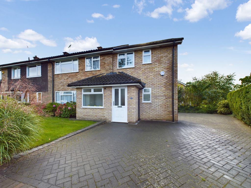 4 bed end terrace house for sale in Willoughbys Walk, Downley, High HP13, £565,000 Zoopla