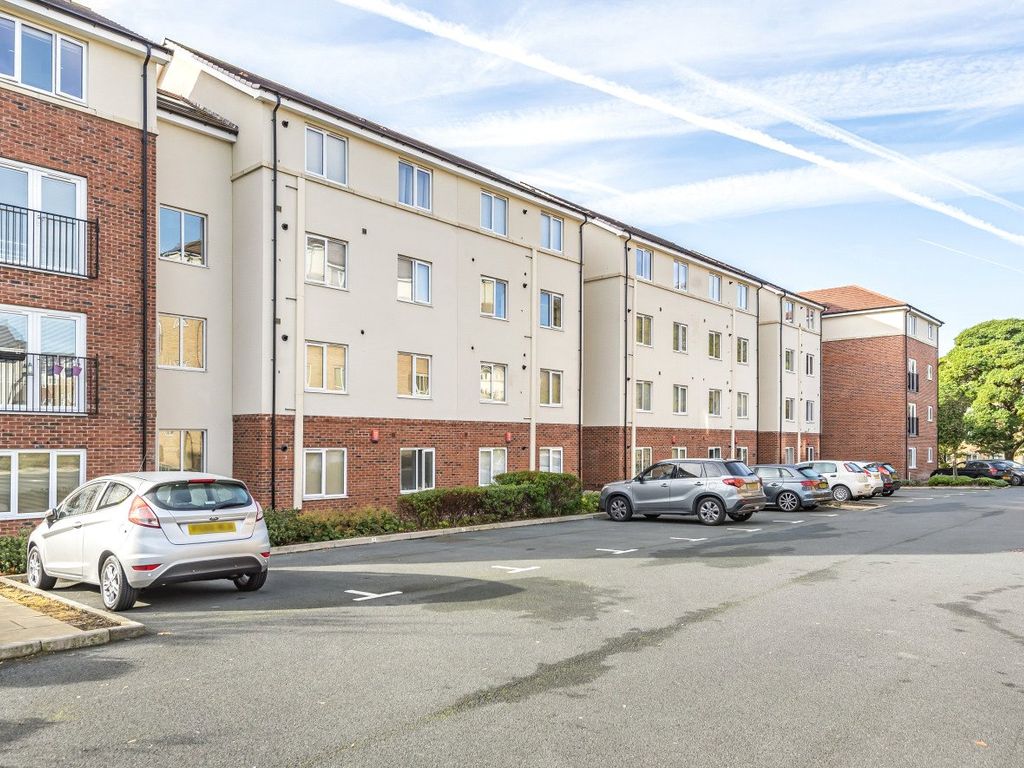 2 bed flat to rent in Chestnut Lane, Leeds, West Yorkshire LS14 Zoopla