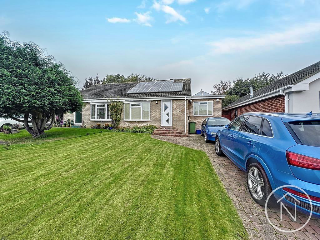 2 bed semidetached bungalow for sale in Thropton Close, Billingham