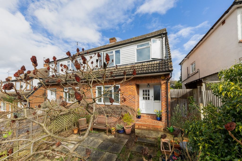 3 bed terraced house for sale in Wharncliffe Road, South Norwood SE25