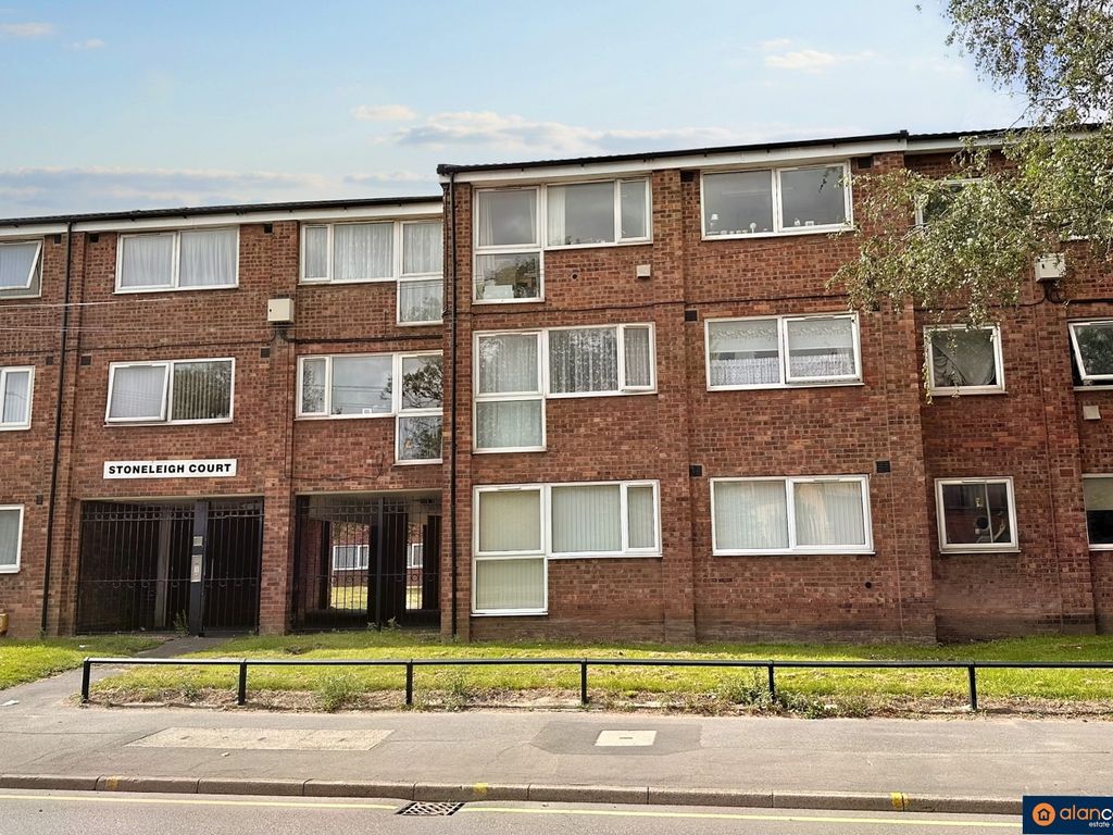 2 bed flat for sale in Stoneleigh Court, Coton Road, Nuneaton CV11, £