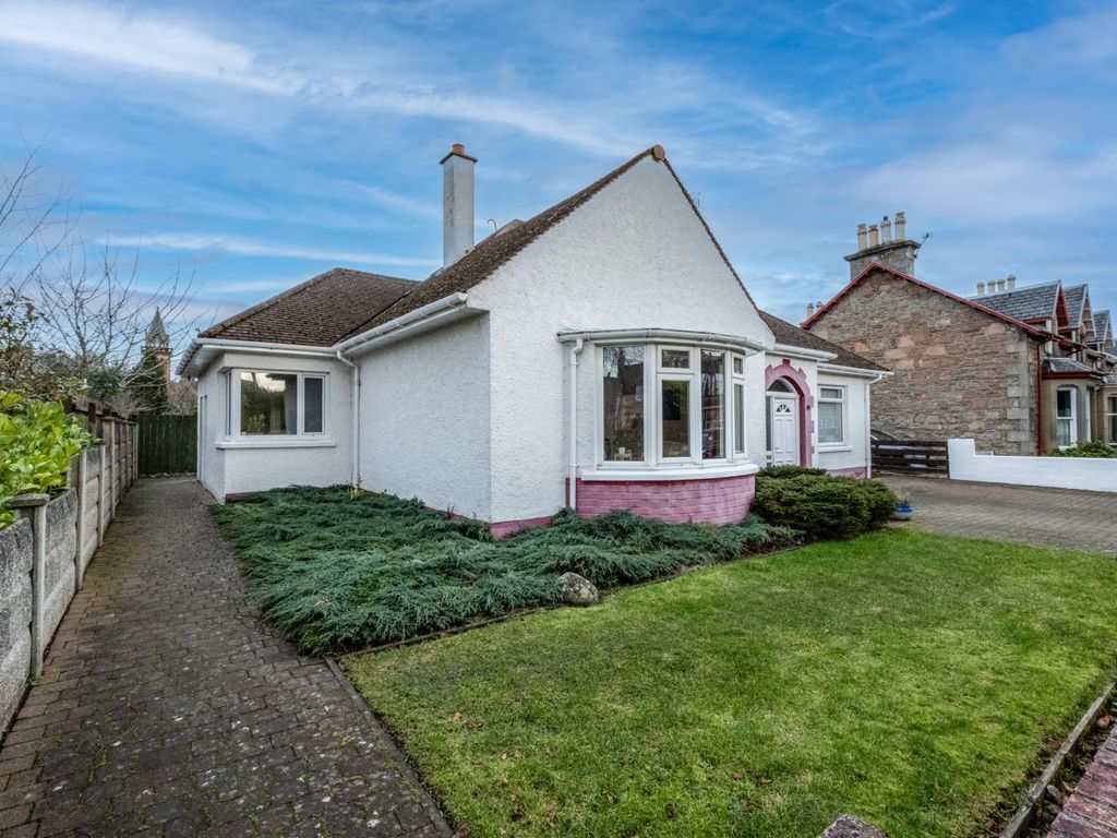 4 bed detached house for sale in Broadstone Park, Inverness IV2 Zoopla