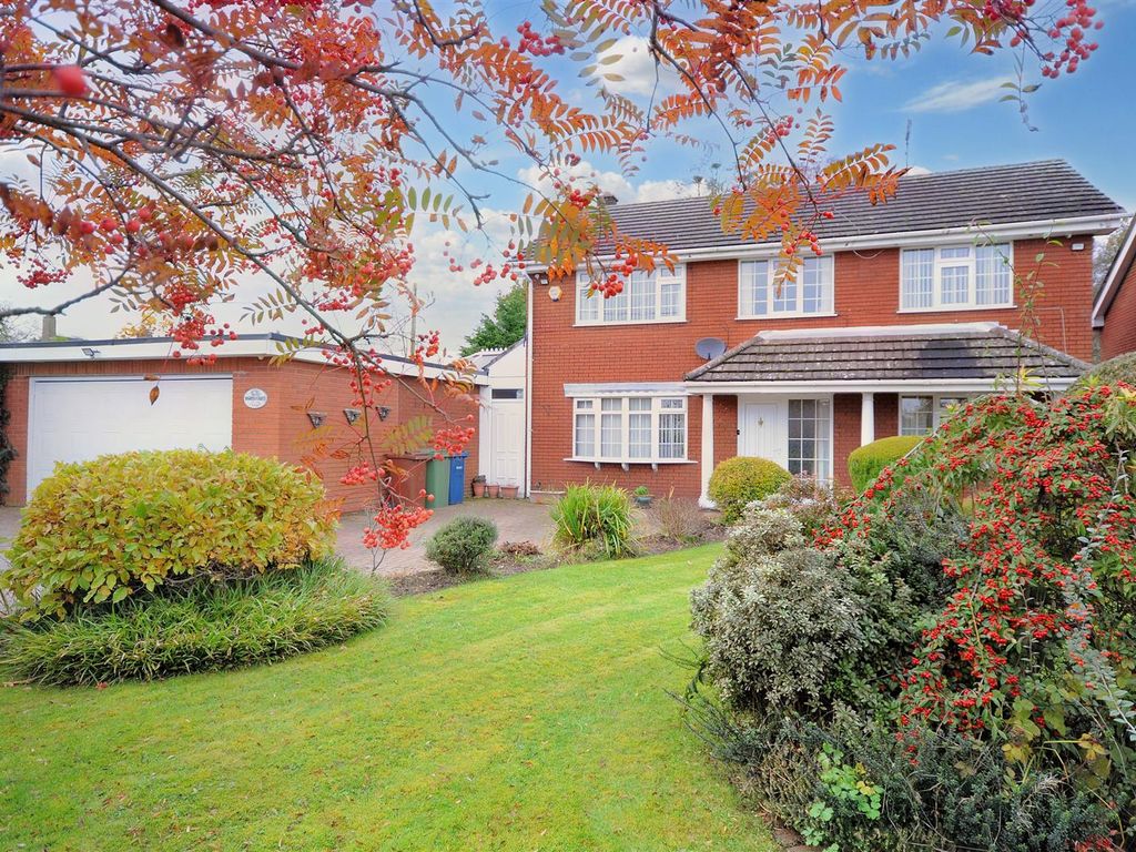 4 bed detached house for sale in Saverley Green, StokeOnTrent ST11, £