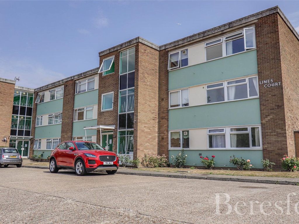 Limes Court, Sawyers Hall Lane CM15