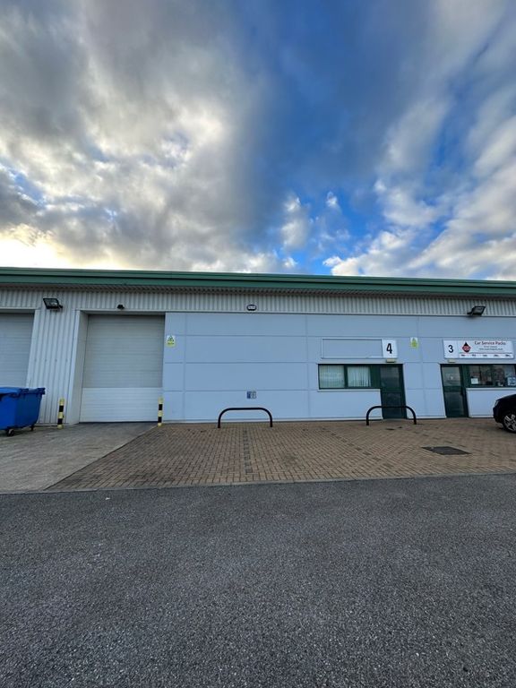 Industrial to let in Unit 4 Sherburn Centre), Lancaster Close