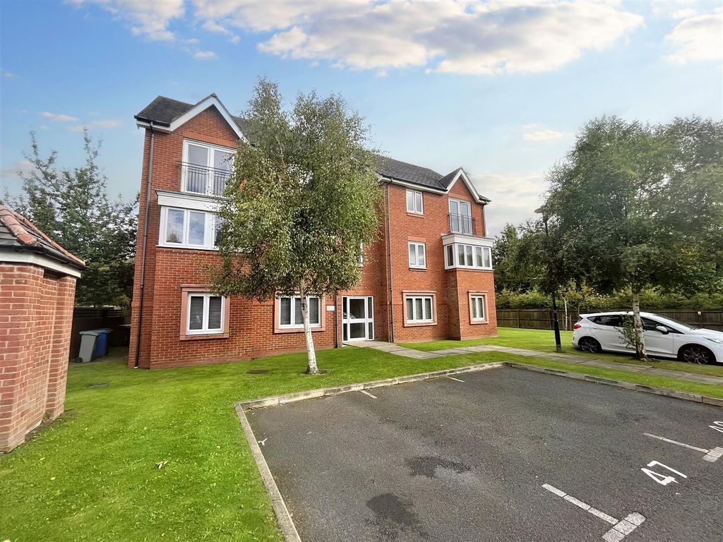 2 bed flat for sale in Riverbrook Road, West Timperley, Altrincham WA14