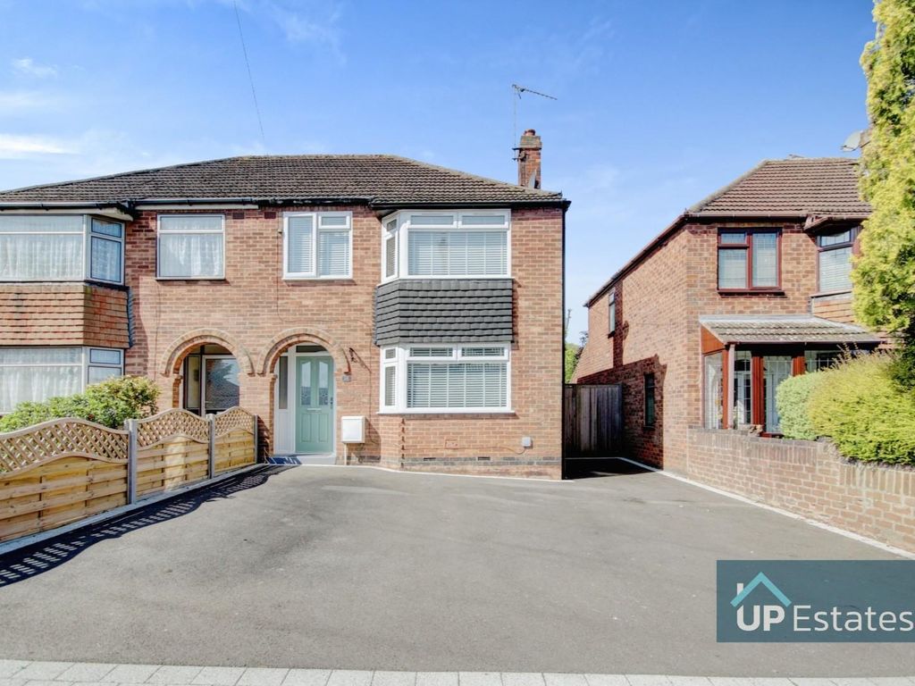 3 bed semidetached house for sale in Bantam Grove, Holbrooks, Coventry