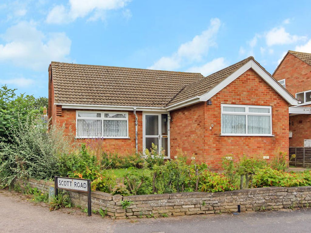 3 bed detached bungalow for sale in Scott Road, Wellingborough NN8 Zoopla