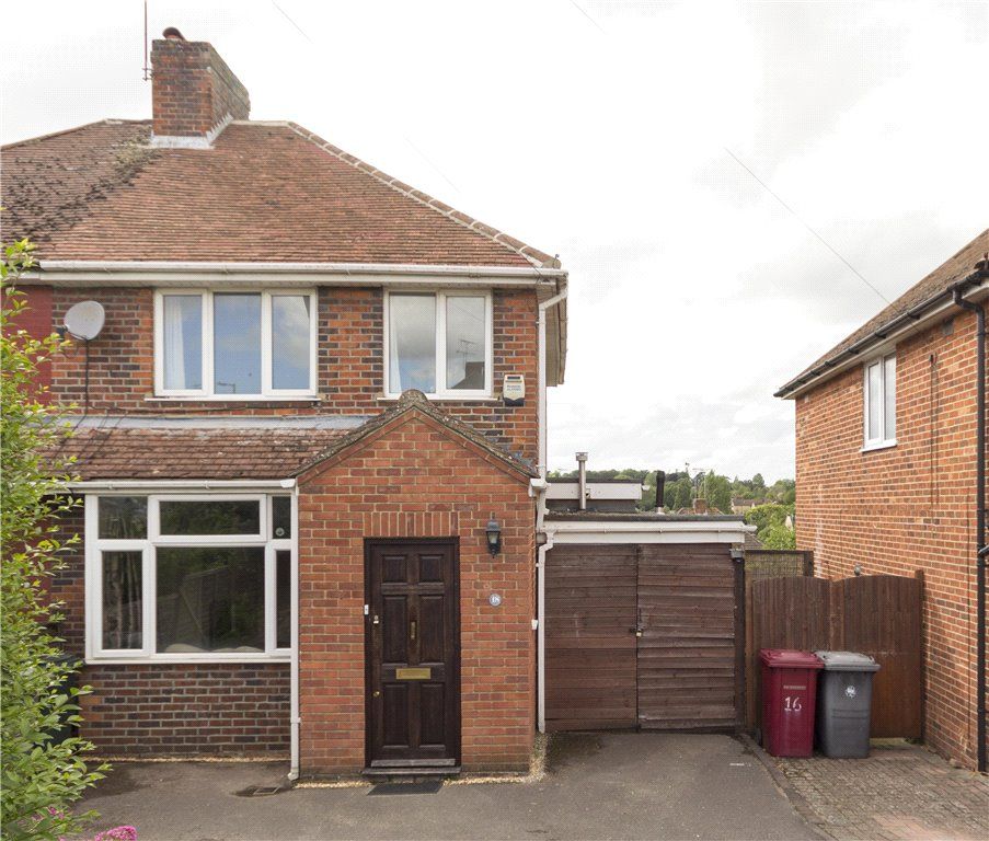 3 bed semidetached house for sale in Coniston Drive, Tilehurst