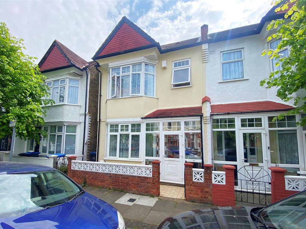 3 bed semidetached house for sale in Birdhurst Road, Colliers Wood