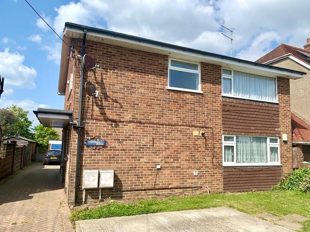 2 bed flat to rent in Cornwall Road, Littlehampton BN17 Zoopla