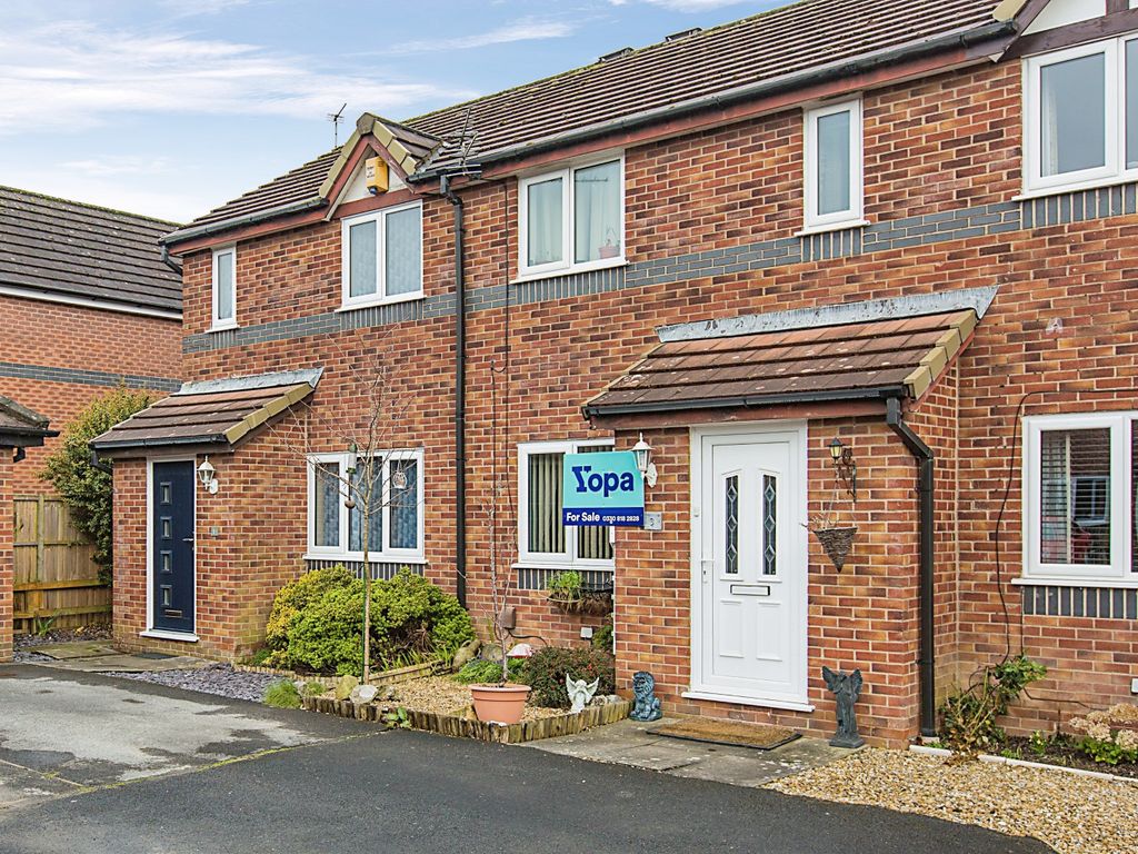 2 bed terraced house for sale in Hill Top Close, Freckleton, Preston