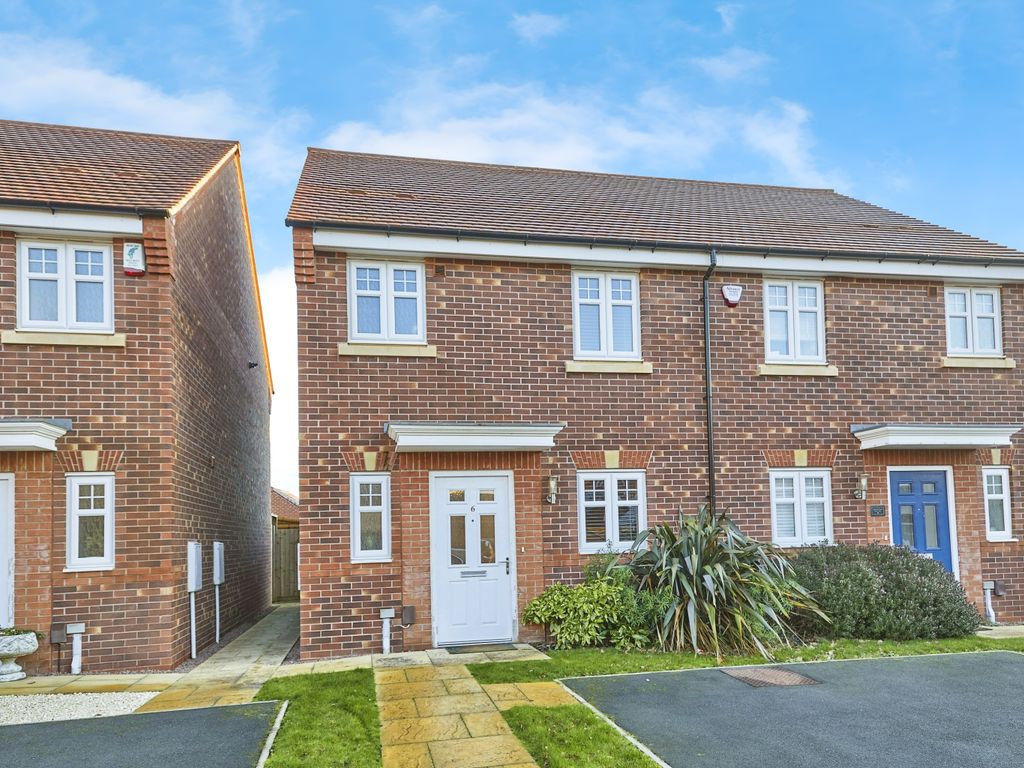 3 bed semidetached house for sale in Croft Way, Derby DE23, £260,000