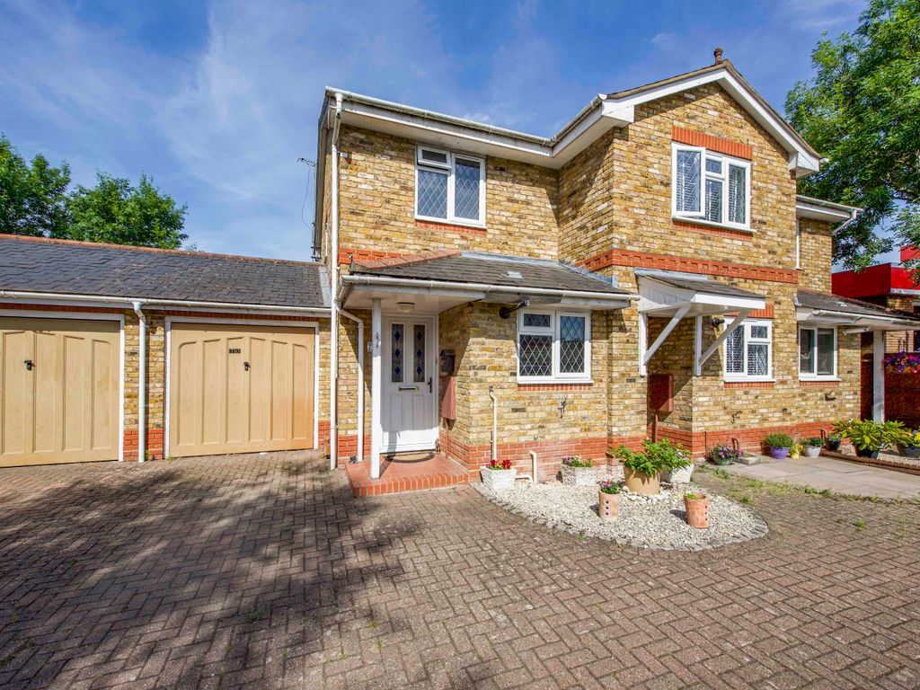 2 bed semidetached house for sale in Oxford Road, New Denham, Uxbridge UB9 Zoopla