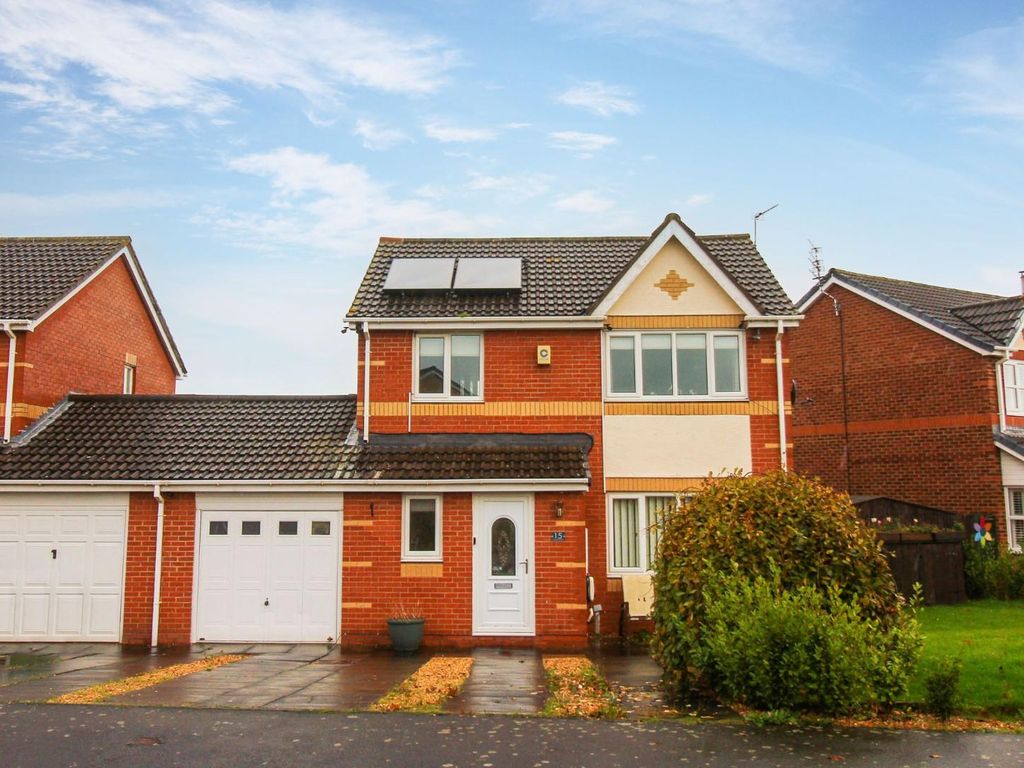 3 bed linkdetached house for sale in Grousemoor Drive, Ashington NE63