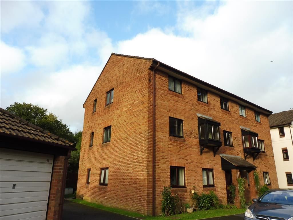 2 bed flat to rent in St. Marys Court, Plympton, Plymouth PL7 Zoopla