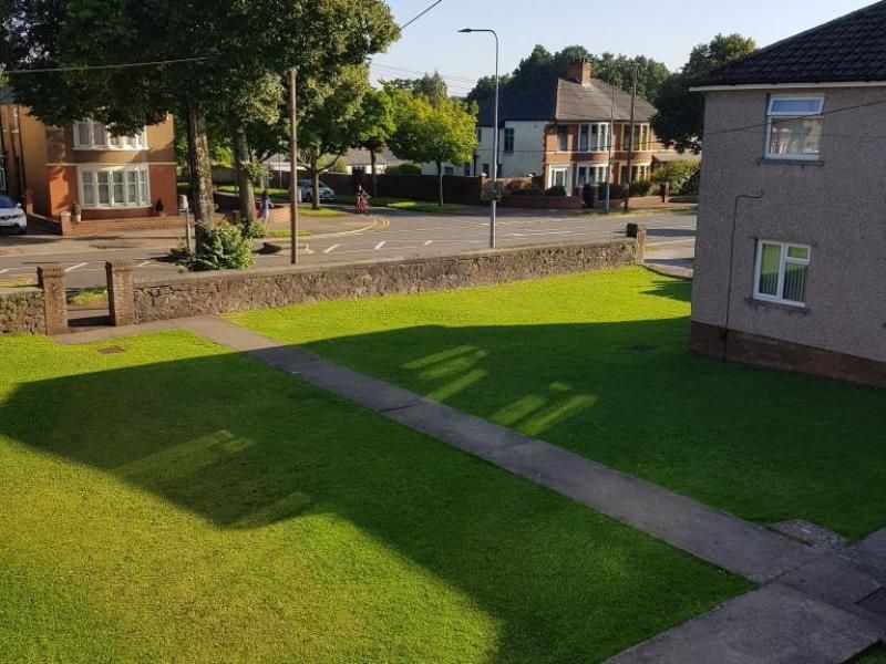 2 bed flat for sale in Heathwood Court, Heath, Cardiff CF14, £175,000