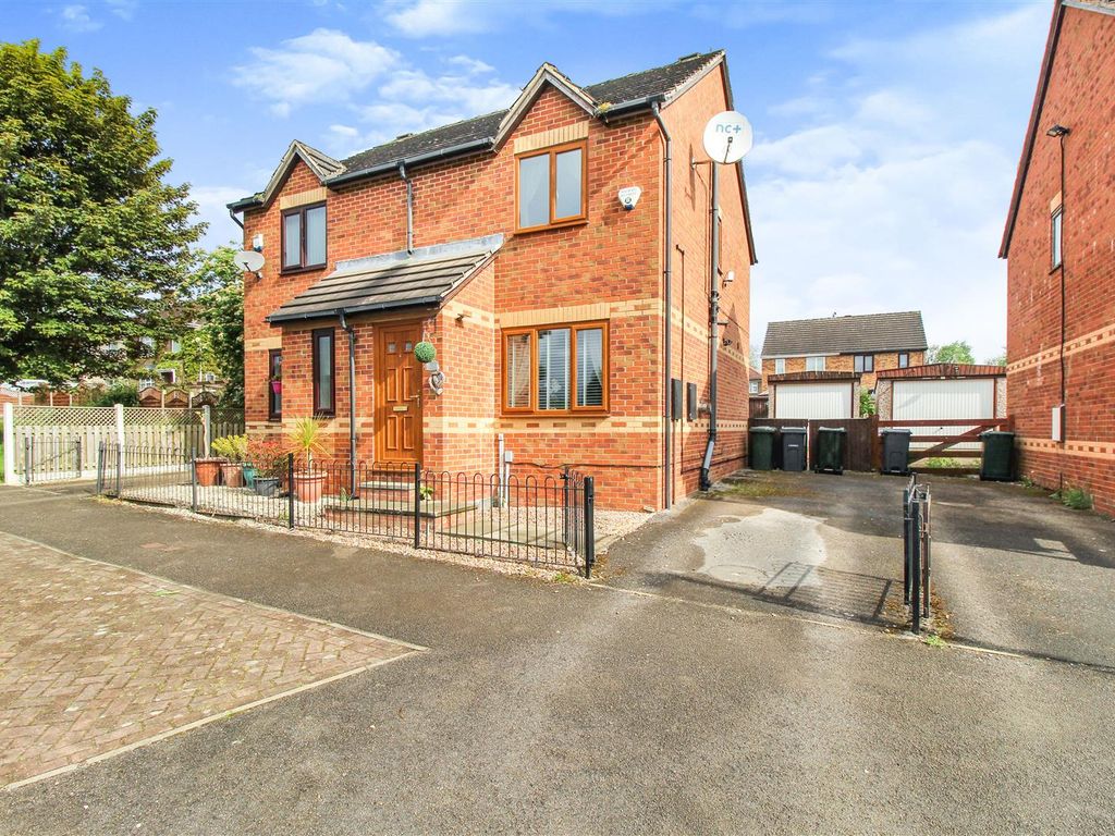 2 bed semidetached house for sale in Eaglesfield Drive, Bradford BD6