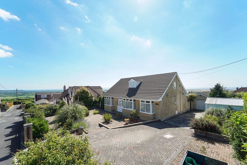 3 bed detached bungalow for sale in Hillcote, Bleadon Hill, Weston