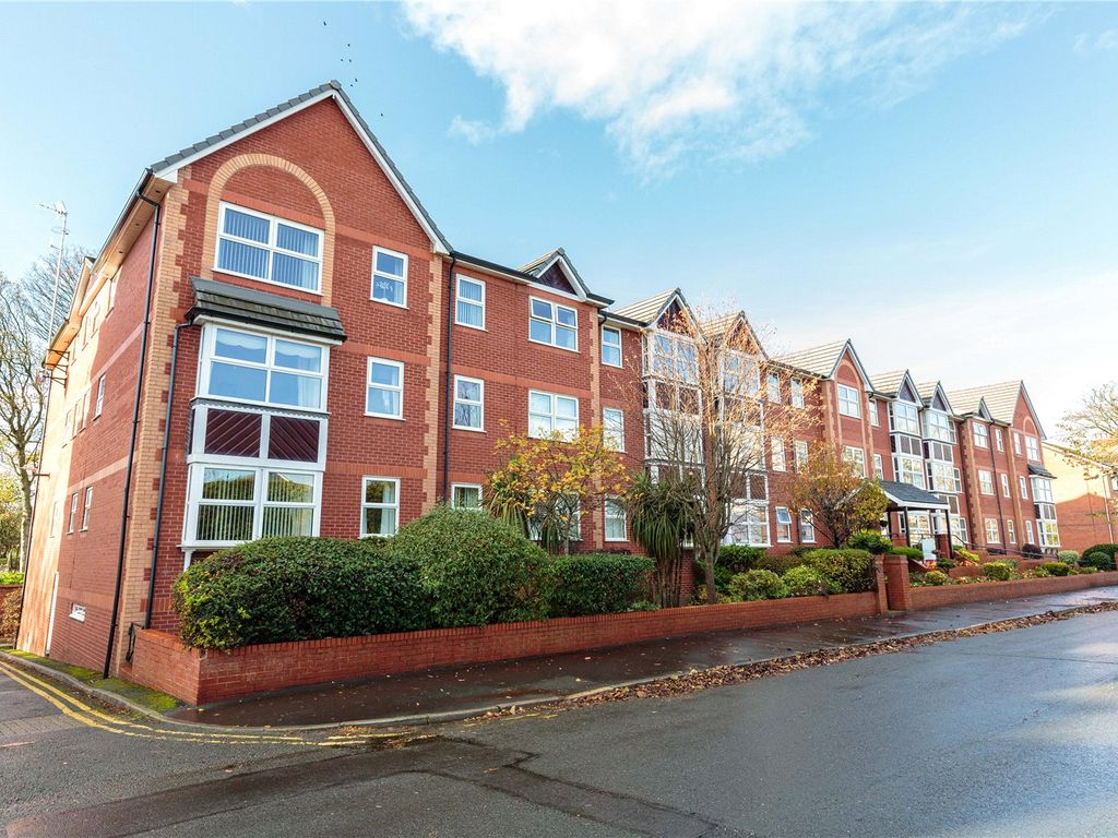 2 bed flat for sale in St. Andrews Road North, Lytham St. Annes