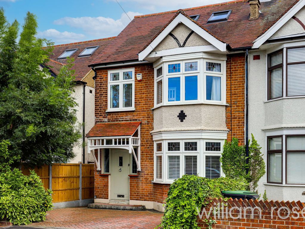 4 bed semidetached house for sale in Buckhurst Way, Buckhurst Hill IG9