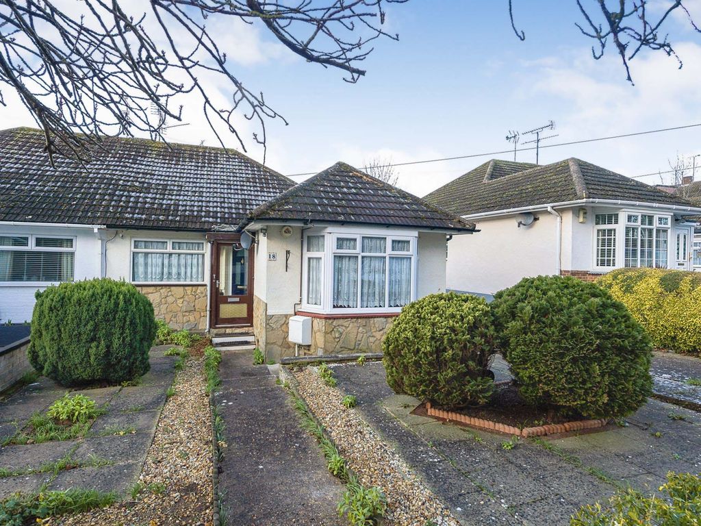 Spinney Road, Luton LU3  