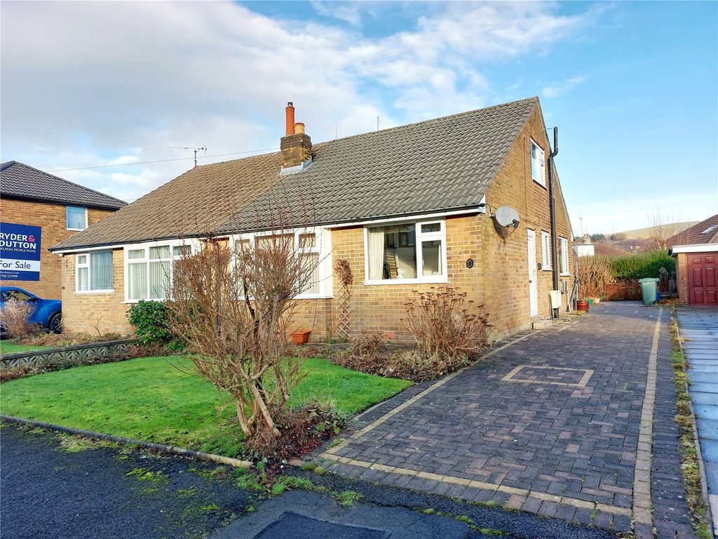 3 bed bungalow for sale in Rydal Road, Haslingden, Rossendale BB4 Zoopla