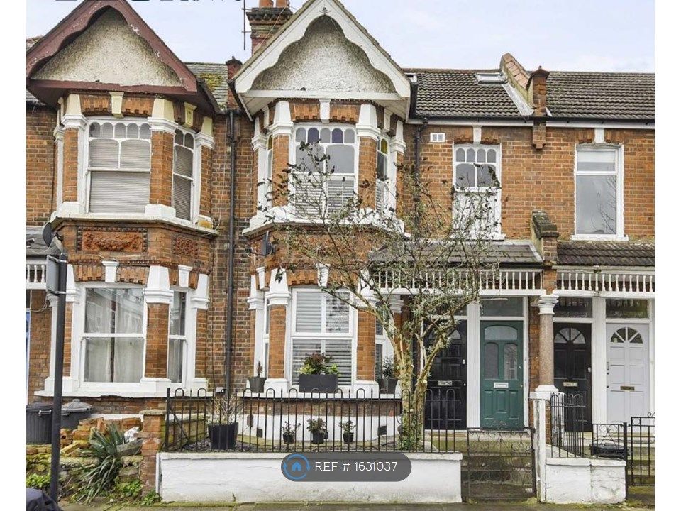 2 bed flat to rent in St. Elmo Road, London W12 Zoopla