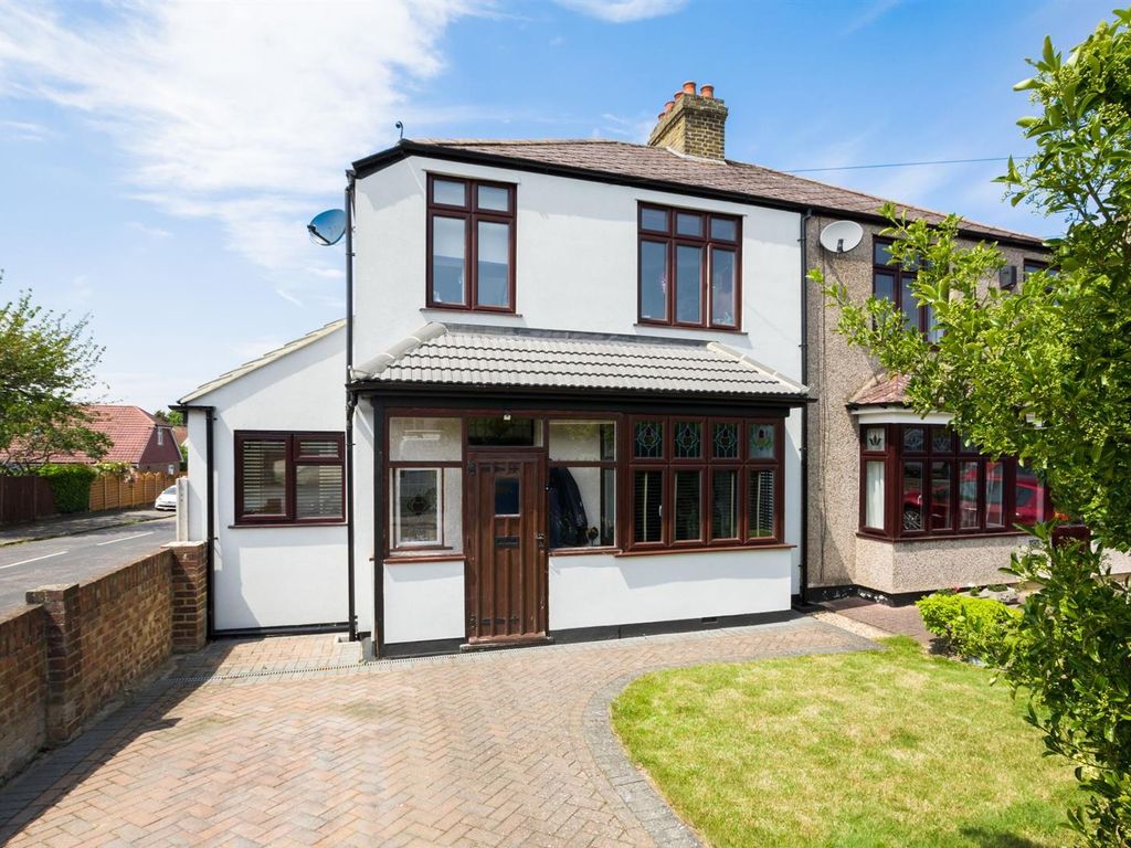 3 bed semidetached house for sale in Havelock Road, Dartford, Kent DA1
