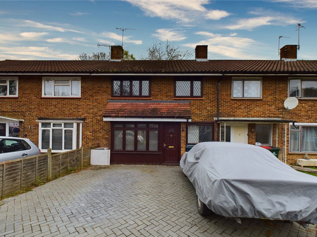 3 bed terraced house for sale in Climping Road, Ifield, Crawley, West