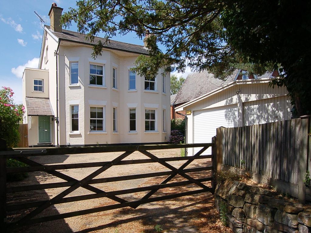 4 bed detached house for sale in Hadlow Road, Tonbridge TN9, £925,000 Zoopla