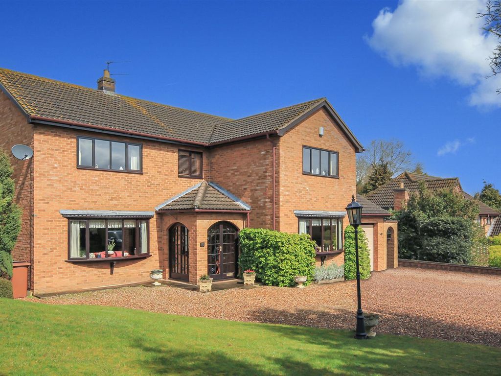 4 bed detached house for sale in White Delves, Wellingborough NN8 Zoopla