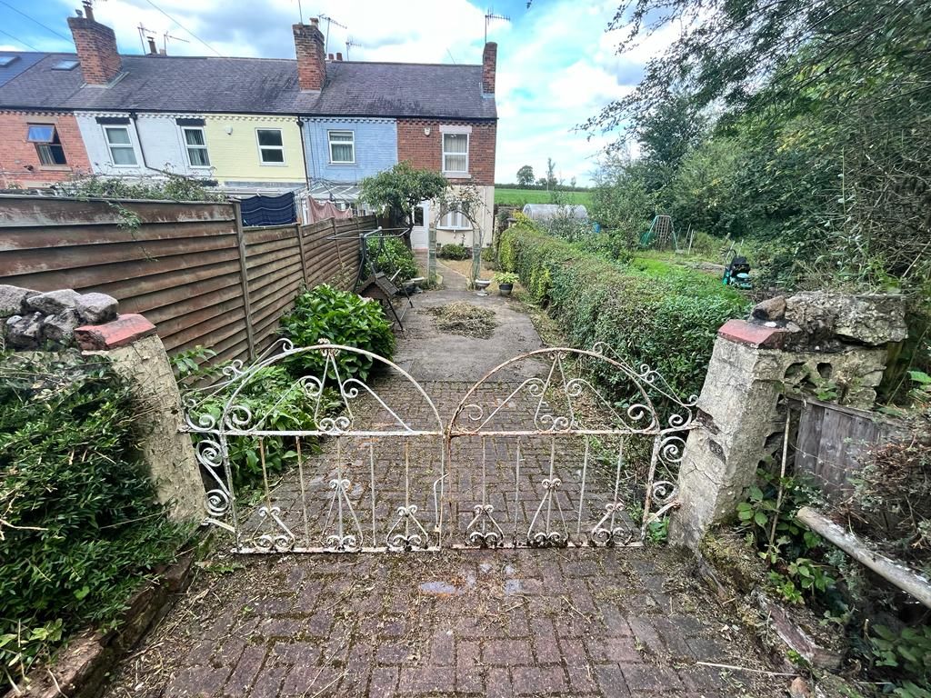 3 bed end terrace house for sale in Mapperley Brook, Mapperley