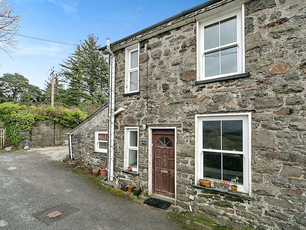 3 bed semidetached house for sale in Ffestiniog, Blaenau Ffestiniog