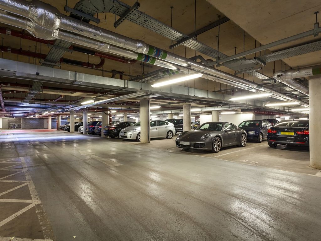 Studio to rent in Car Space, Highbury Stadium Square N5 Zoopla