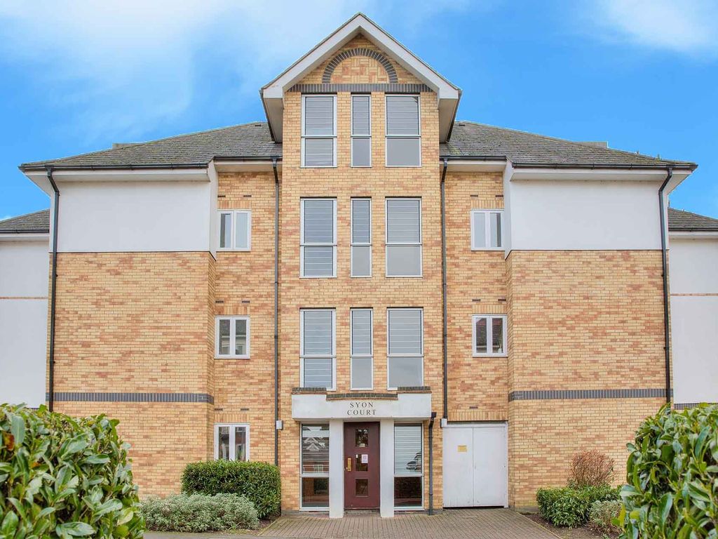 1 bed flat to rent in Syon Court, Park View Close, St Albans, Herts AL1