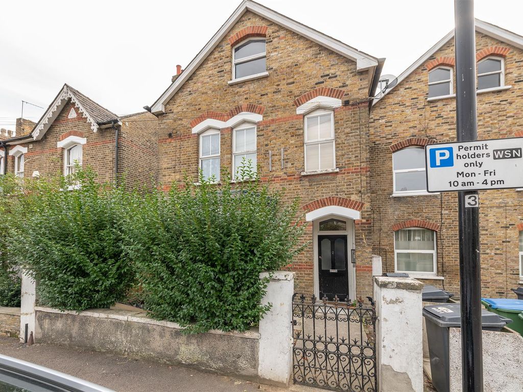 Church Hill Road, London E17  