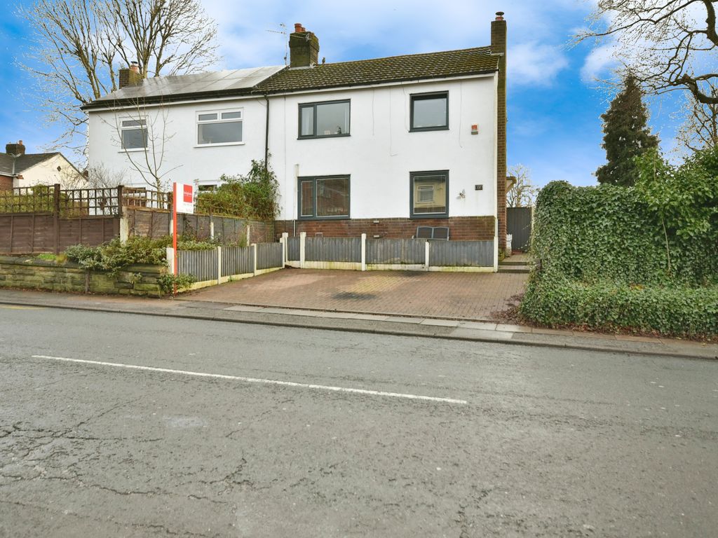 3 bed semidetached house for sale in Folly Lane, Manchester