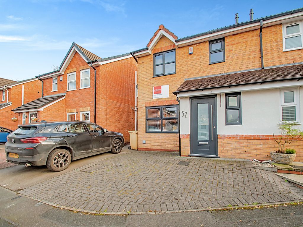 3 bed semidetached house for sale in Paisley Park, Farnworth, Bolton